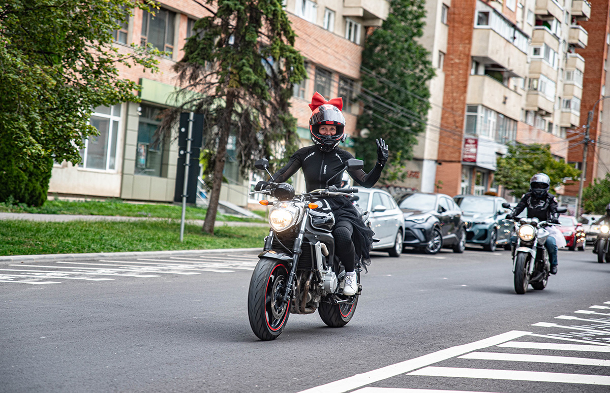 Harmadik alkalommal gurultak a női motorosok Harmadik alkalommal gurultak a női motorosok